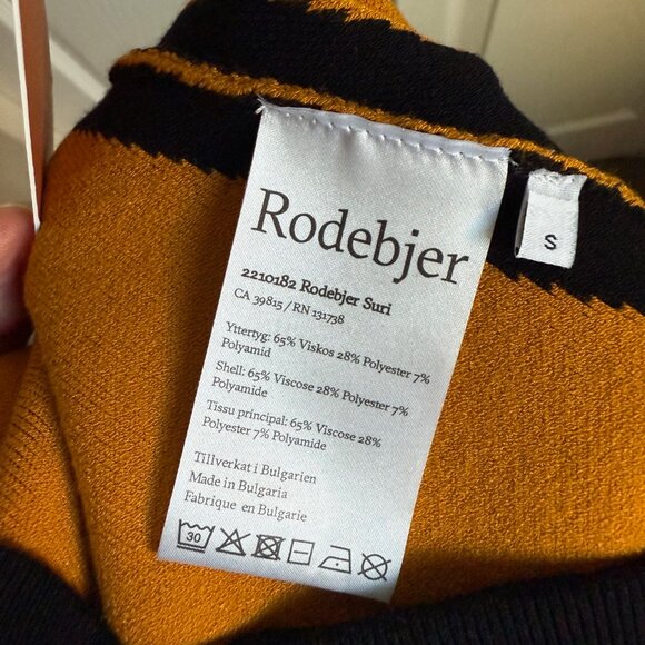 Knit flared skirt - Picture 5 of 11